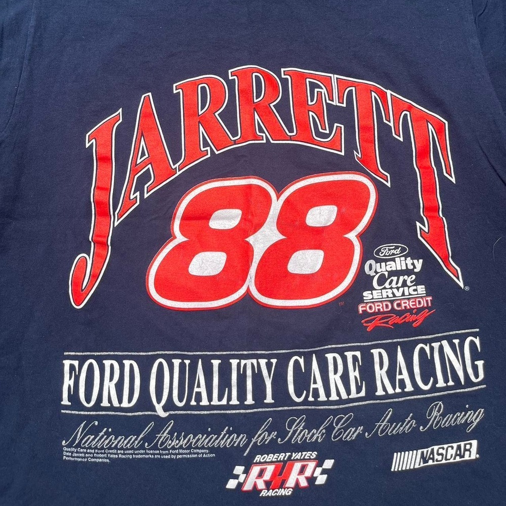 1990s Dale Jarrett 88 Ford Quality Care Racing Nascar T-Shirt size M